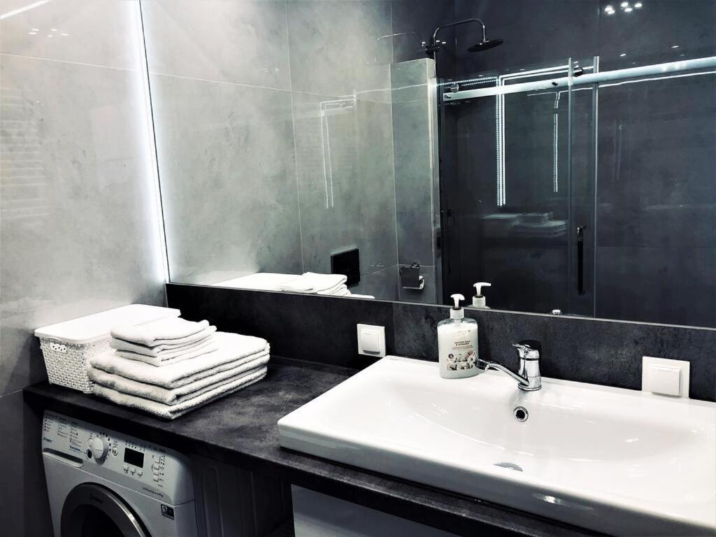 Apartamenty Premium Kasprowicza 20 Kolobrzeg Luaran gambar